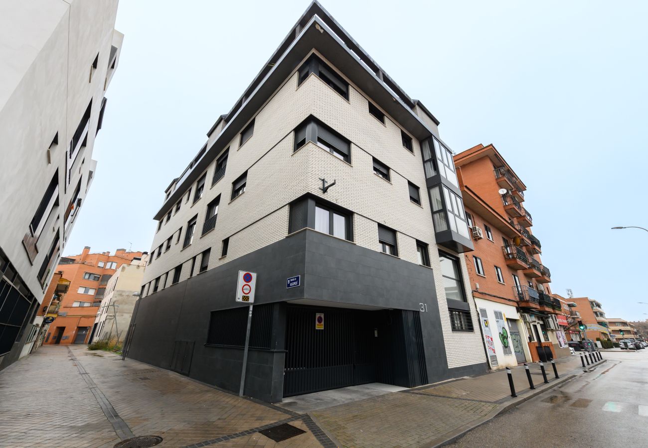 Apartamento en Madrid - M (ALG310B) Amplio y moderno Loft con terraza priv