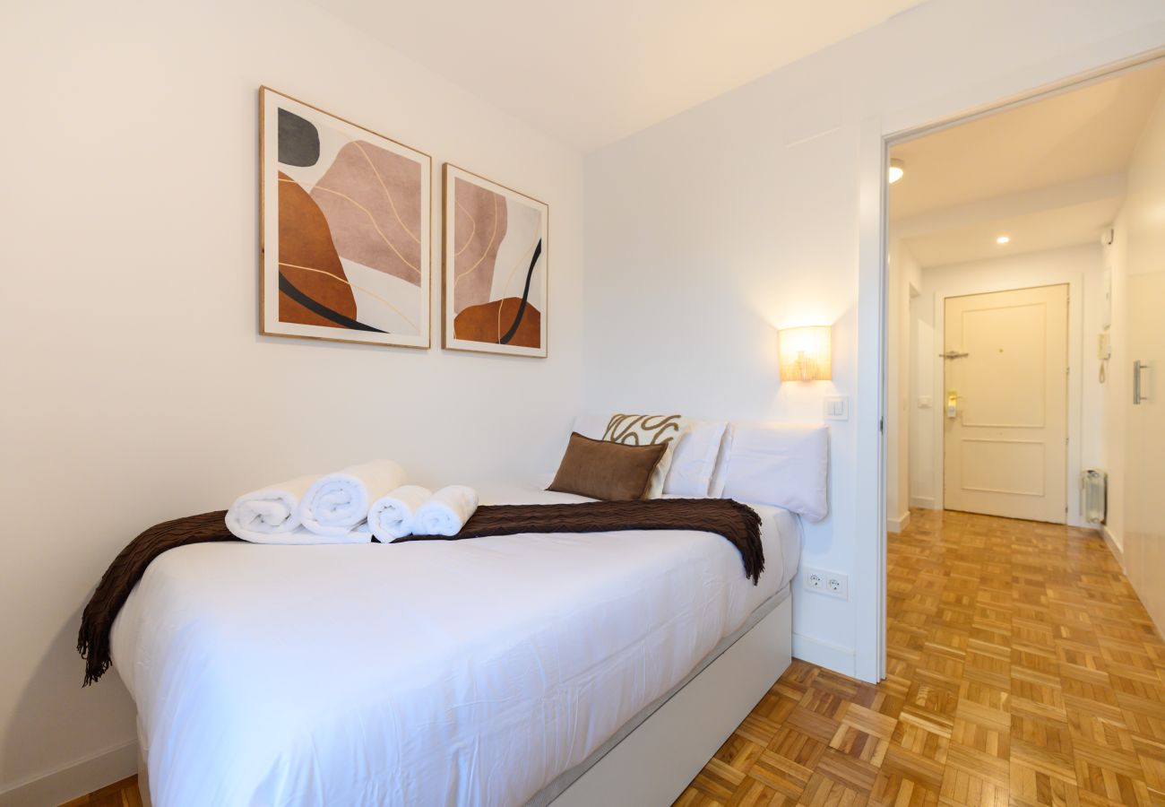Apartamento en Madrid - M (MOS34D7E) Amplio y elegante piso de dos dormito