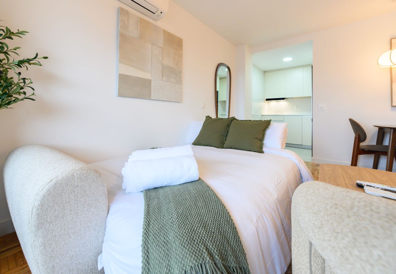 Apartamento en Madrid - M (MOS34D7E) Amplio y elegante piso de dos dormito