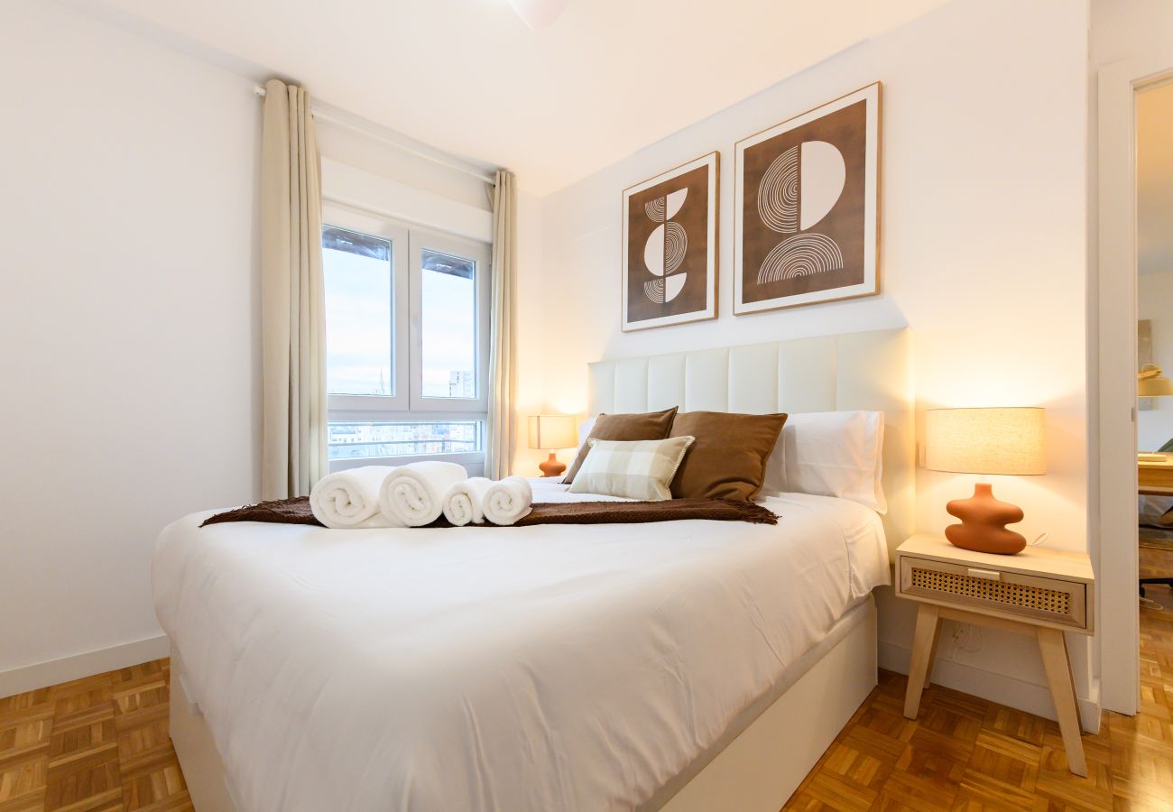 Apartamento en Madrid - M (MOS34D7E) Amplio y elegante piso de dos dormito