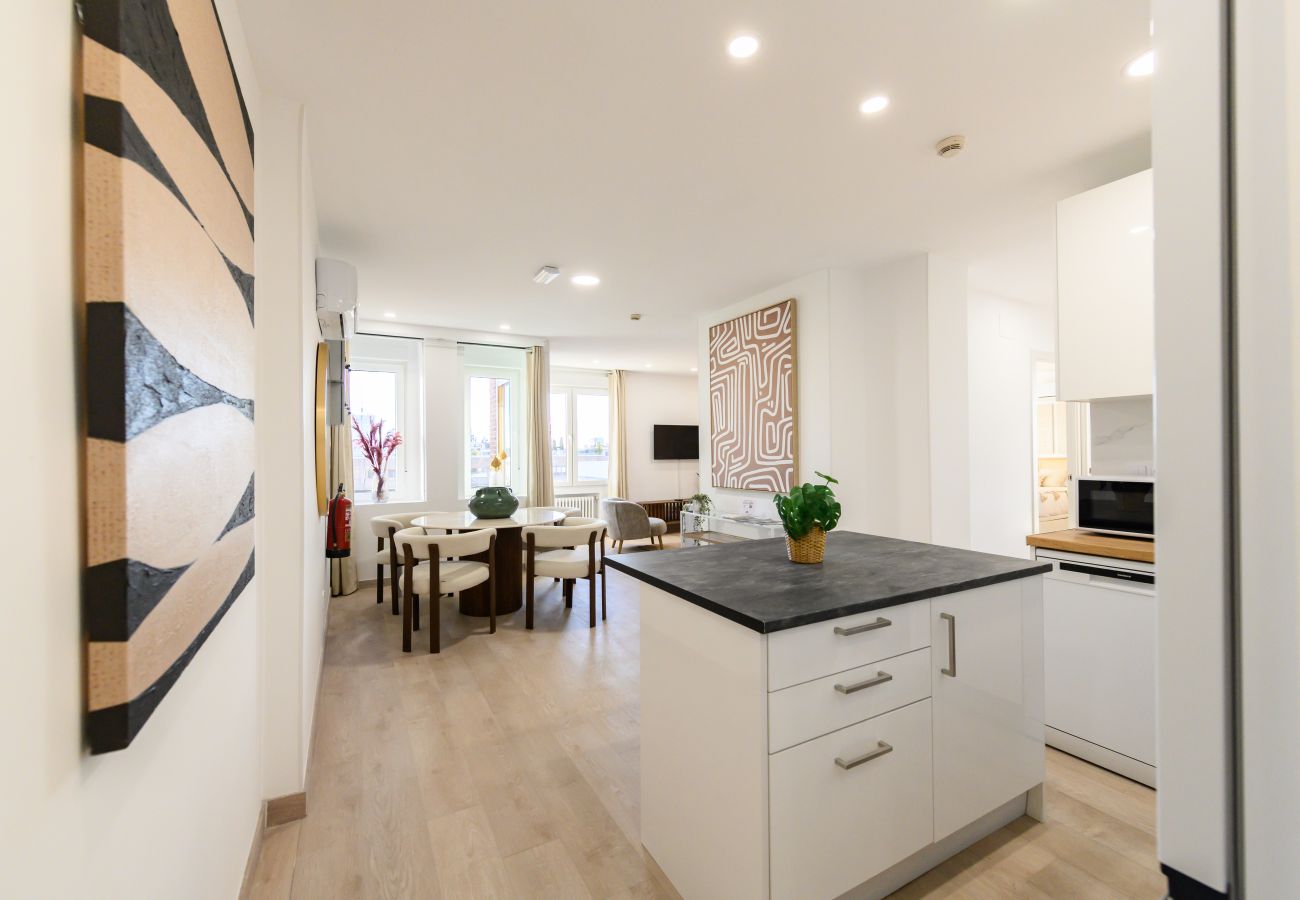 Apartamento en Madrid - M (ABR1710B) Amplio piso de Lujo 2 dormitorios