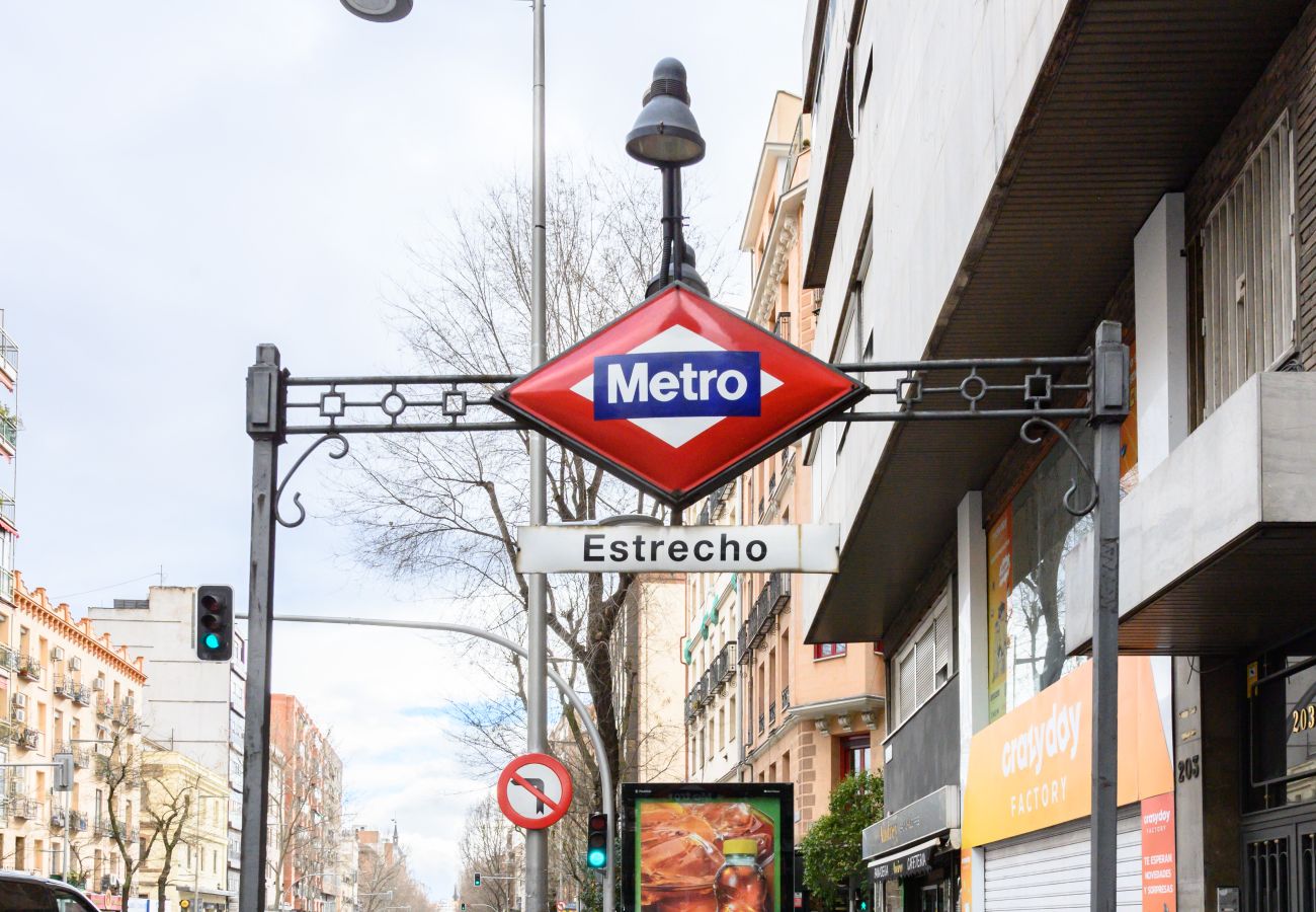 Apartamento en Madrid - M (CDSR215) Amplio y Luminoso Dúplex