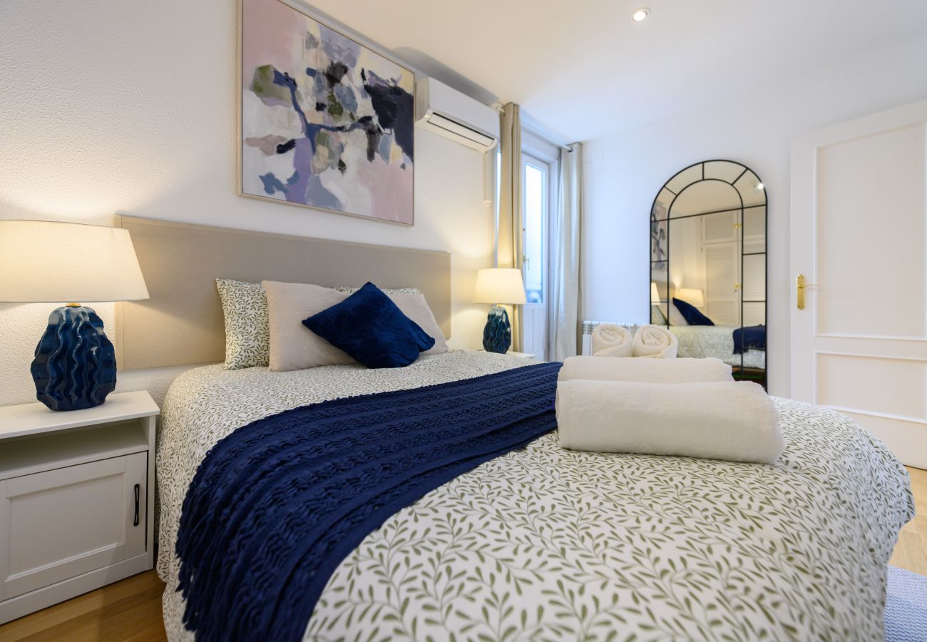 Apartamento en Madrid - M (FER55D) Amplio piso 3 dormitorios en Moncloa