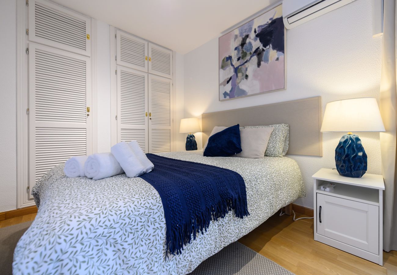 Apartamento en Madrid - M (FER55D) Amplio piso 3 dormitorios en Moncloa