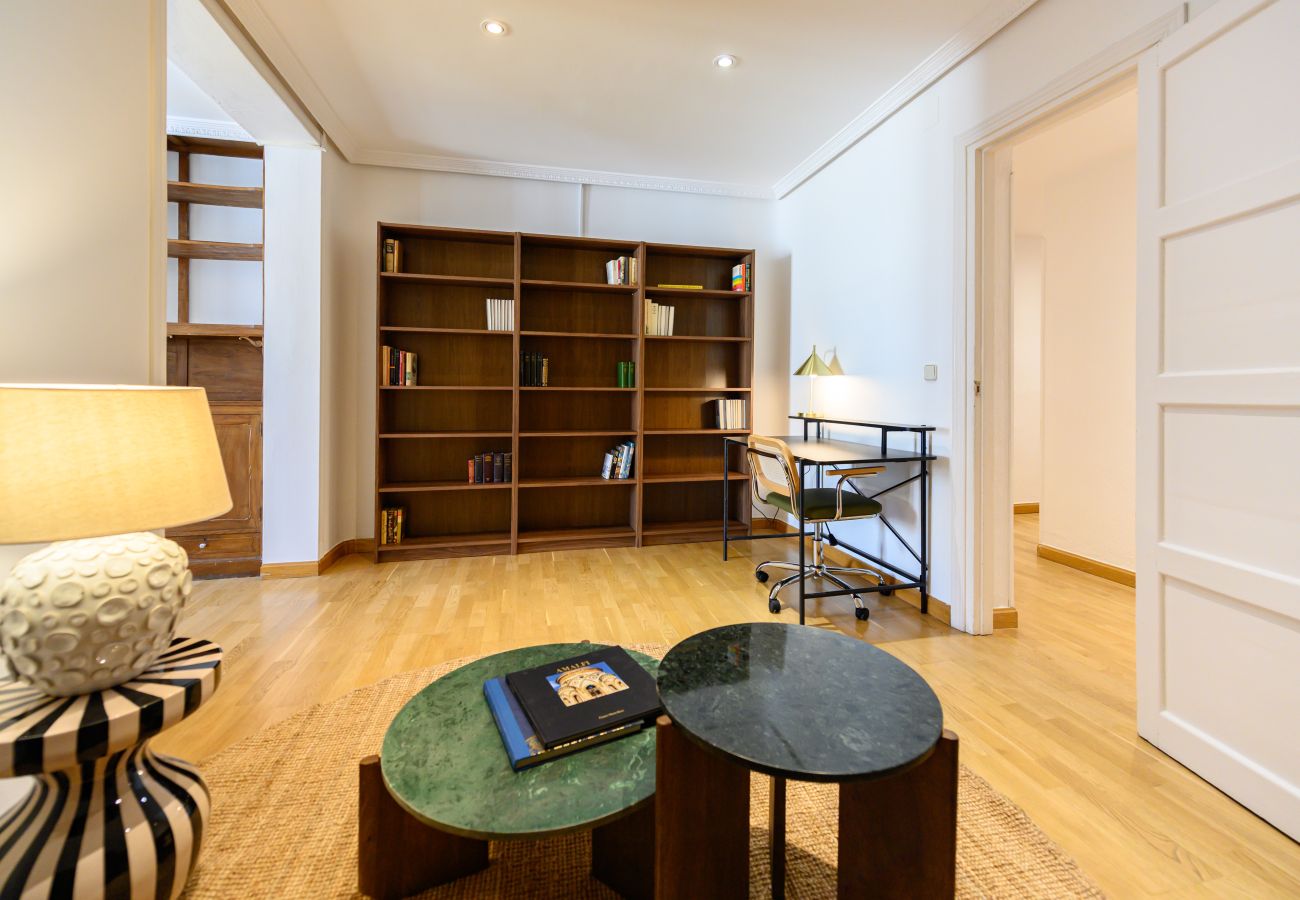 Apartamento en Madrid - M (FER55D) Amplio piso 3 dormitorios en Moncloa