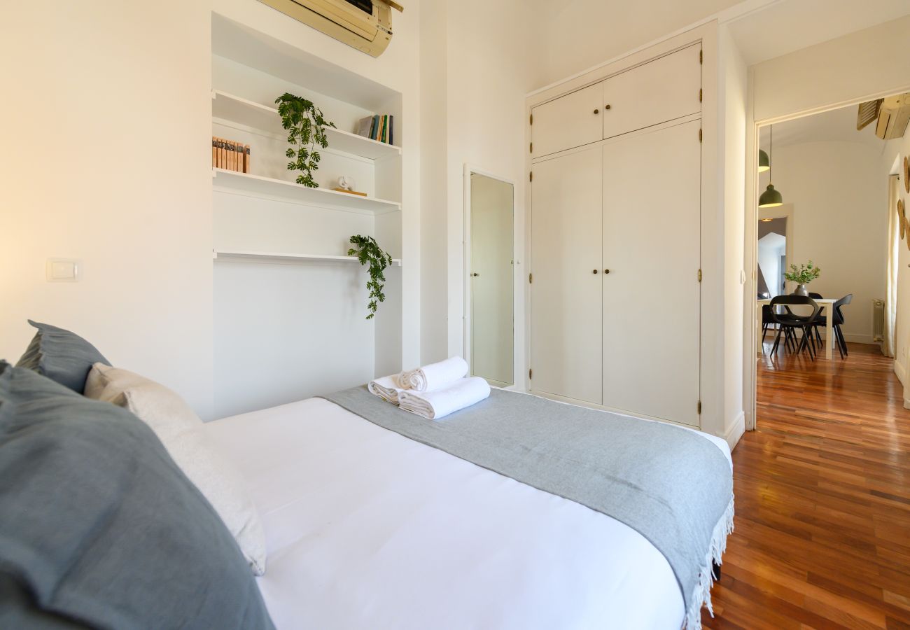 Apartamento en Madrid - M (TOL241) Espectacular Piso en la Plaza Mayor