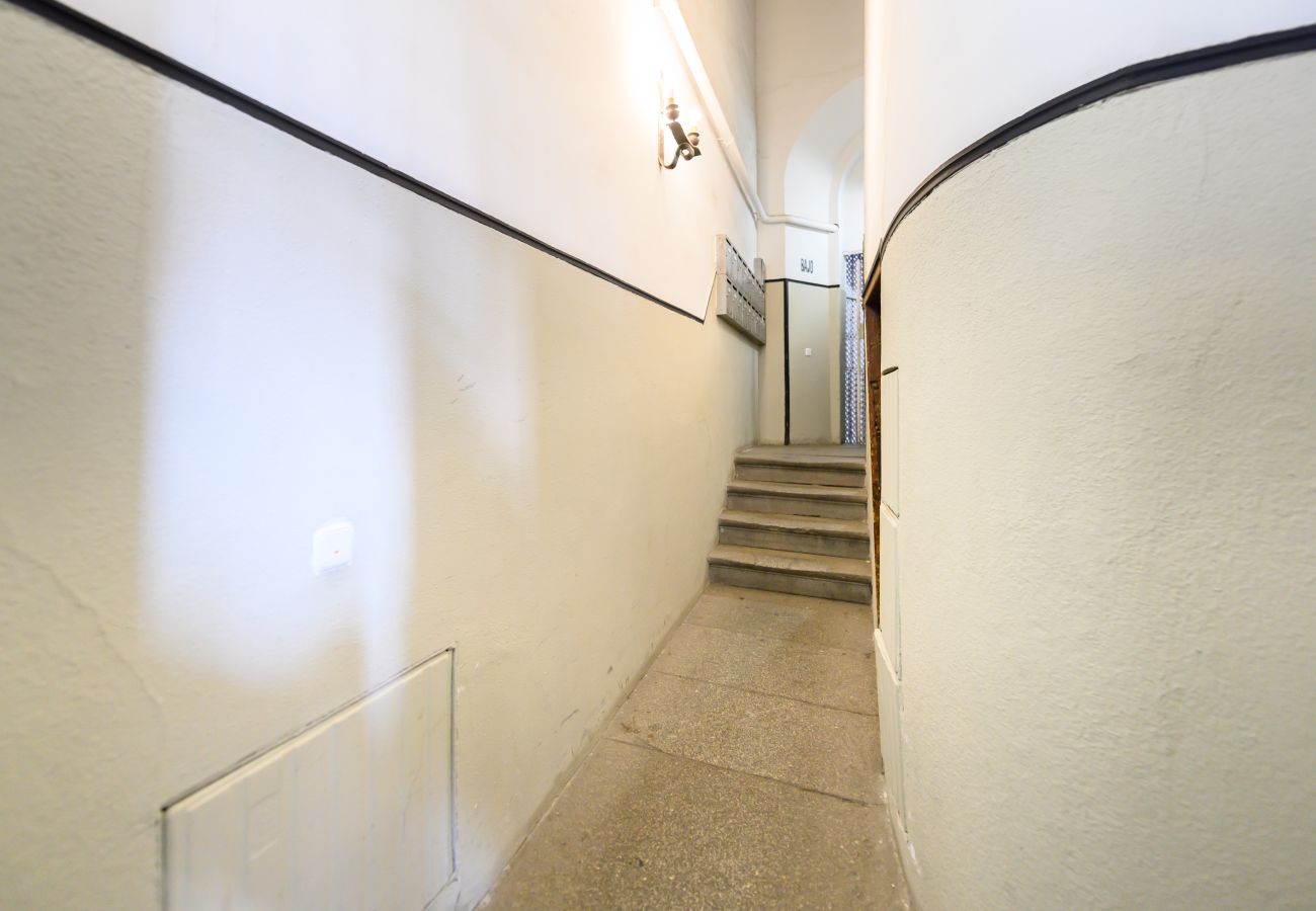 Apartamento en Madrid - M (TOL241) Espectacular Piso en la Plaza Mayor