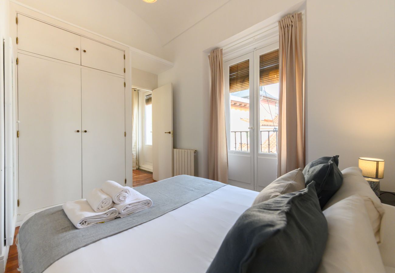Apartamento en Madrid - M (TOL241) Espectacular Piso en la Plaza Mayor