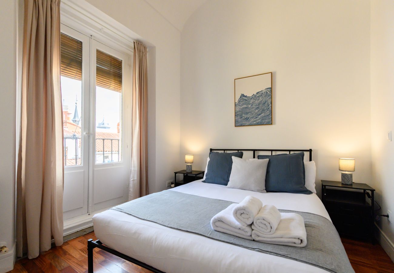Apartamento en Madrid - M (TOL241) Espectacular Piso en la Plaza Mayor