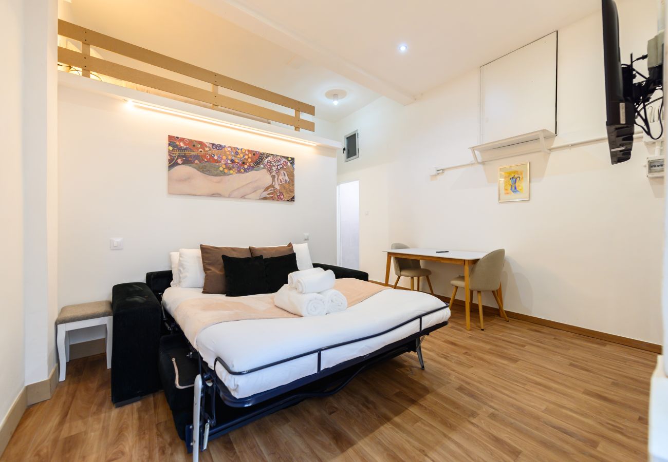 Apartamento en Madrid - M (CAST90I) Dúplex en el Centro de Madrid