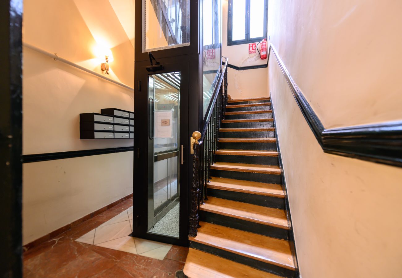 Apartamento en Madrid - M (CAST90I) Dúplex en el Centro de Madrid