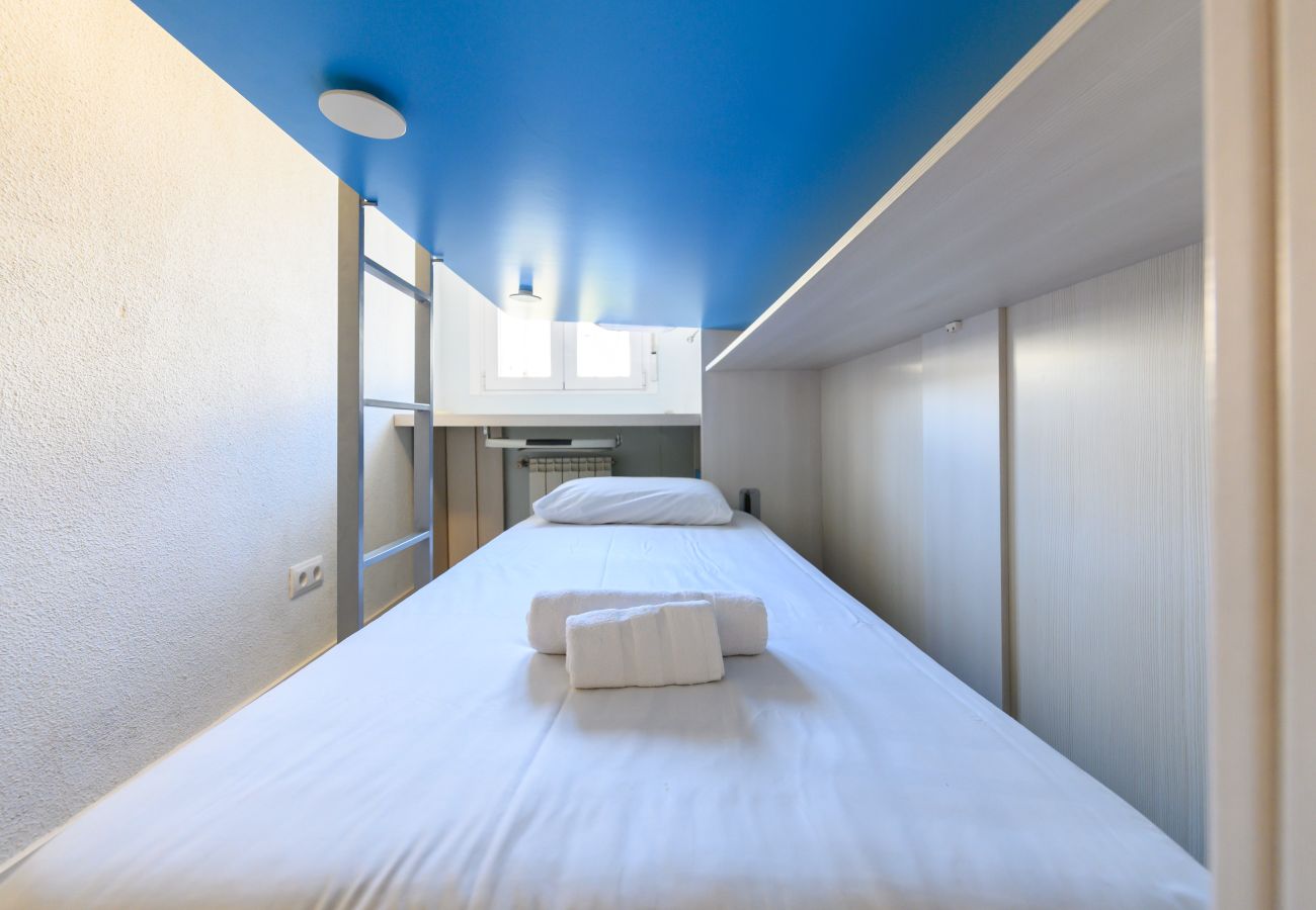 Chalet en Madrid - M (SAB52) Amplio Chalet 3 dormitorios y terraza