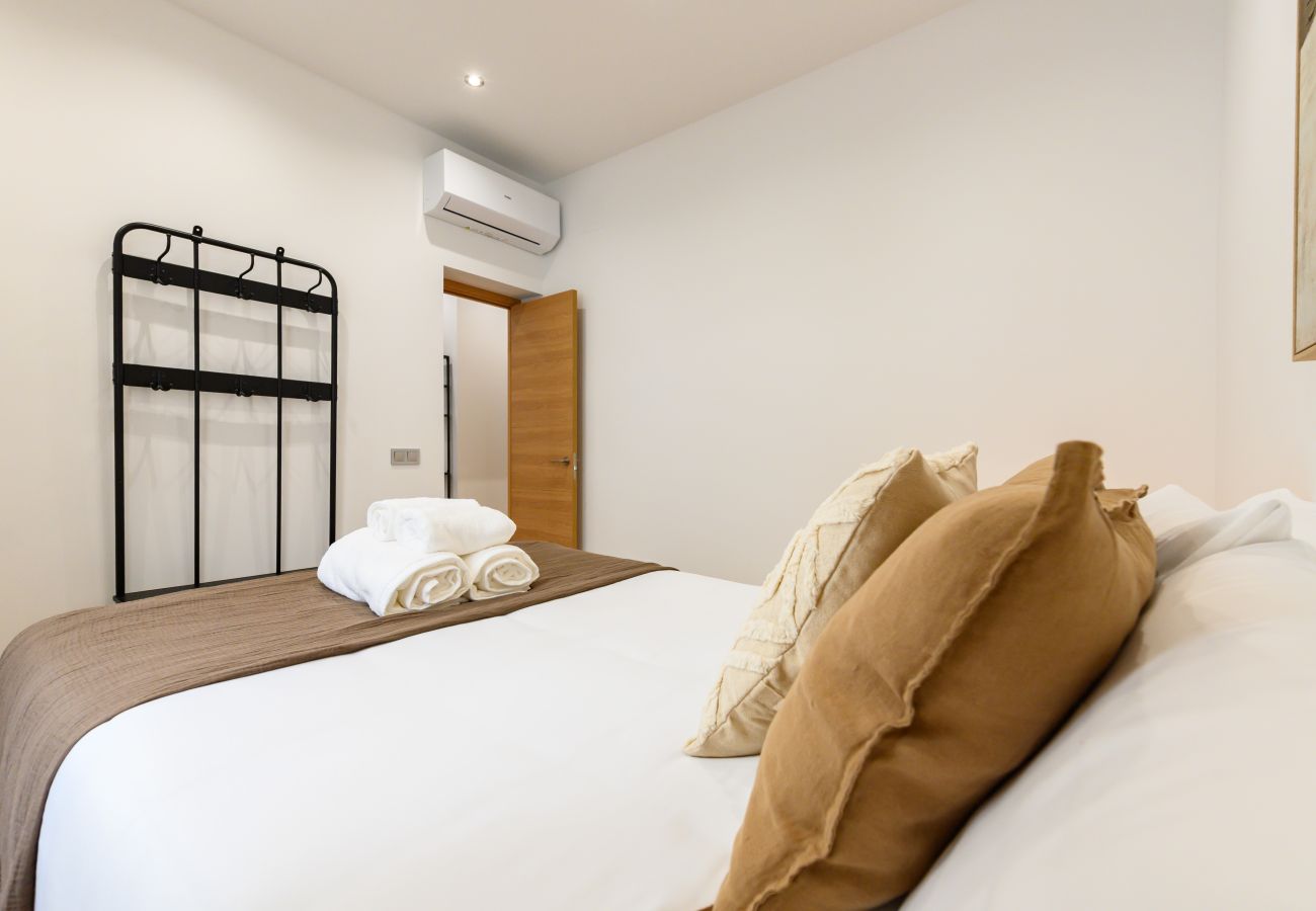 Apartamento en Madrid - M (DDS1014) Piso de 2 dormitorios en Goya, Barrio