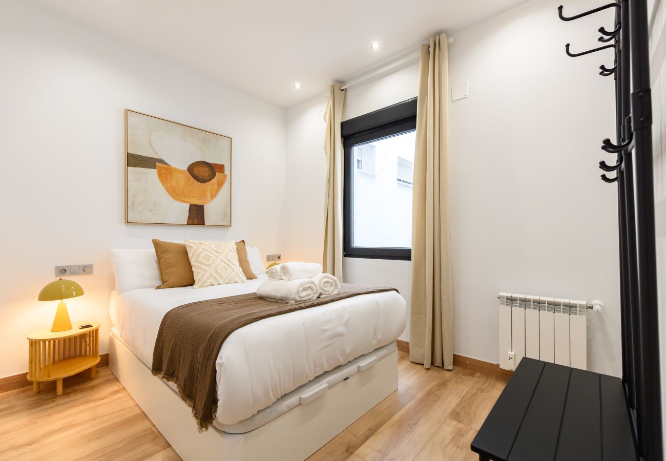 Apartamento en Madrid - M (DDS1014) Piso de 2 dormitorios en Goya, Barrio