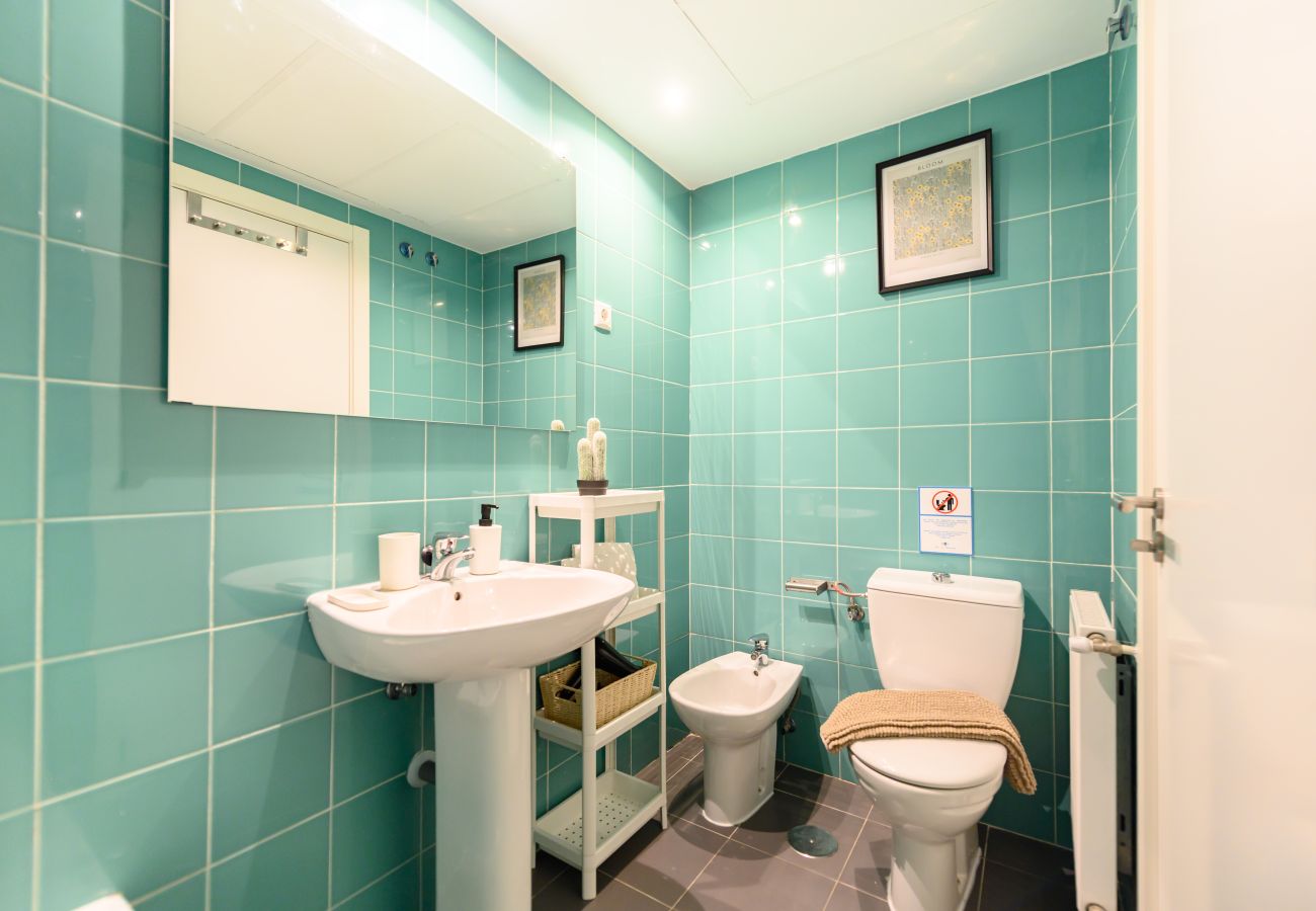 Apartamento en Madrid - M (SAQU312C) Amplio piso de 1 dormitorio en Tetuán