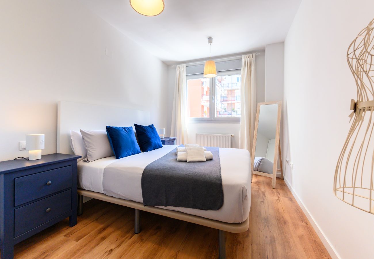 Apartamento en Madrid - M (SAQU312C) Amplio piso de 1 dormitorio en Tetuán