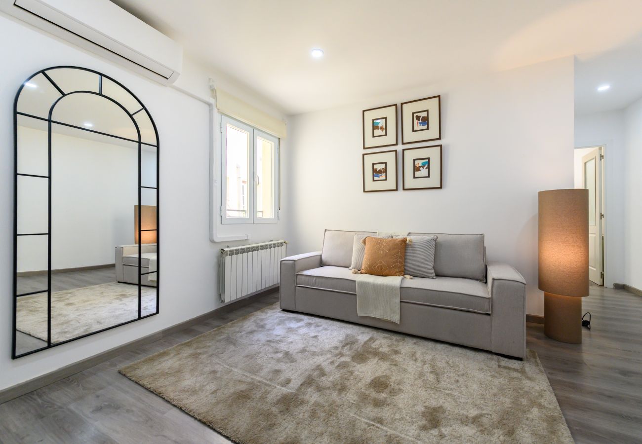 Apartamento en Madrid - M (MAL91I) Amplio Piso 2 dormitorios en Chamartín