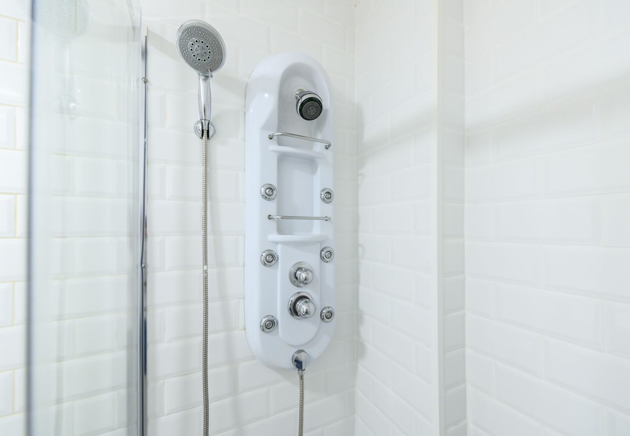 Apartamento en Madrid - M (SGE680F) Piso 1 dormitorio con terraza en Tetuá