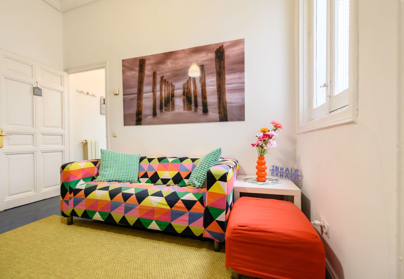 Apartamento en Madrid - M (COL142II) Piso 2 dormitorios en el Centro de Ma