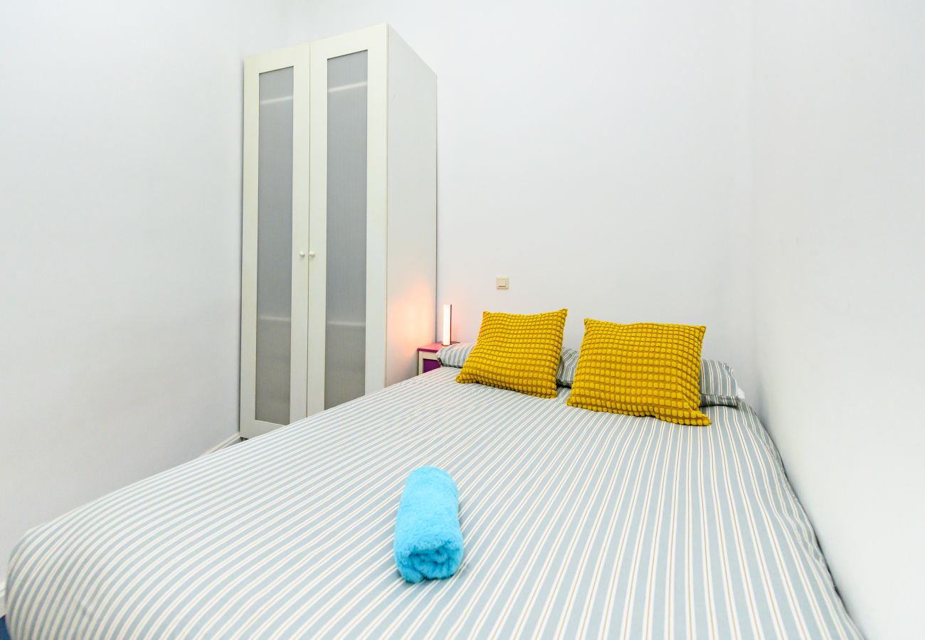 Apartamento en Madrid - M (COL142II) Piso 2 dormitorios en el Centro de Ma