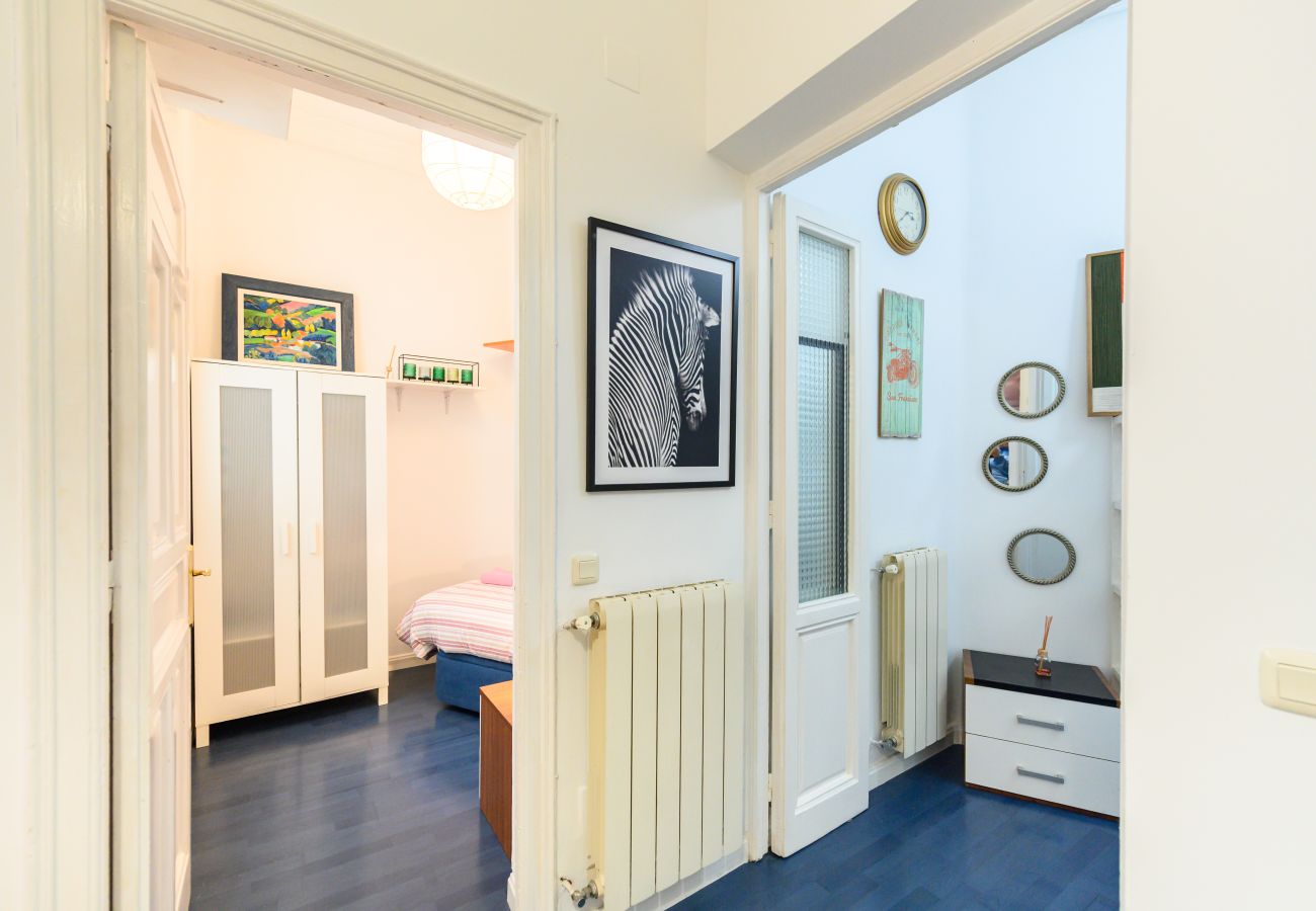 Apartamento en Madrid - M (COL142II) Piso 2 dormitorios en el Centro de Ma
