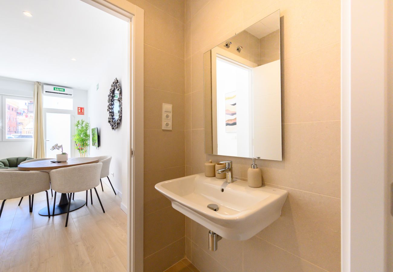 Apartamento en Madrid - M (SDB1L1) Piso 1 dormitorio en Tetuán, Madrid