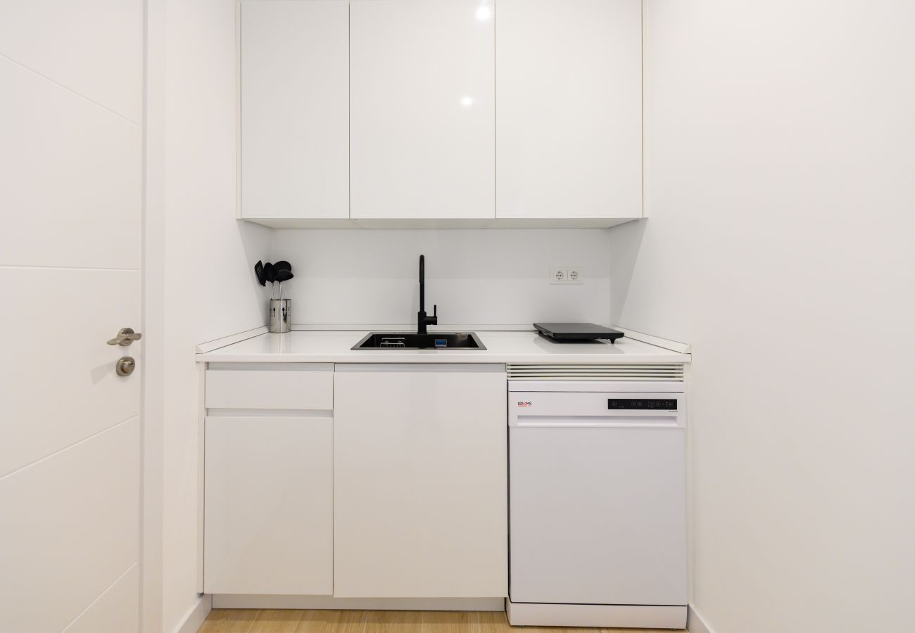 Apartamento en Madrid - M (SDB1L4) Piso 1 dormitorio en Tetuán, Madrid