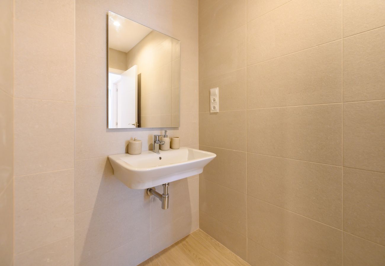 Apartamento en Madrid - M (SDB1L4) Piso 1 dormitorio en Tetuán, Madrid