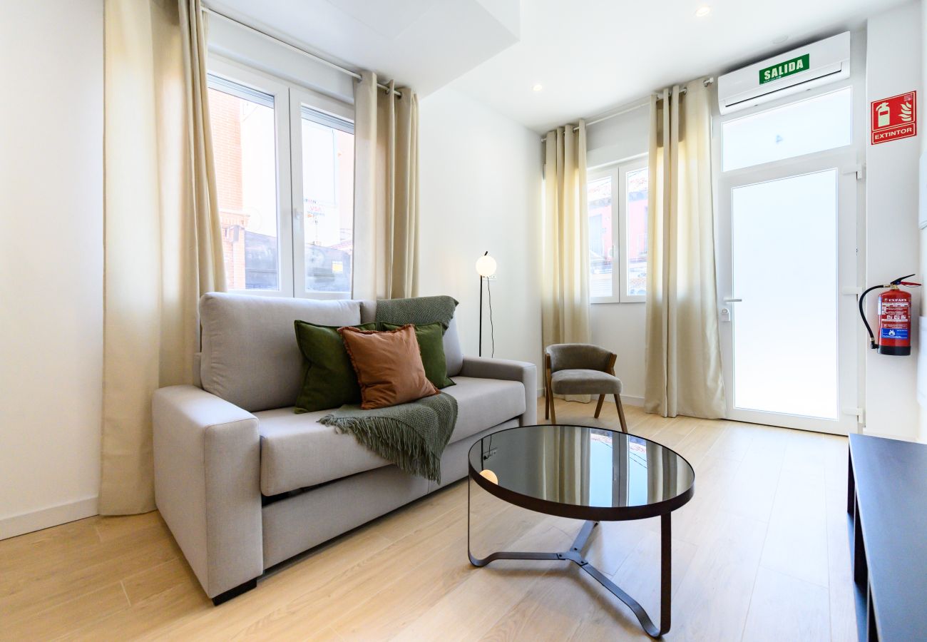 Apartamento en Madrid - M (SDB1L4) Piso 1 dormitorio en Tetuán, Madrid