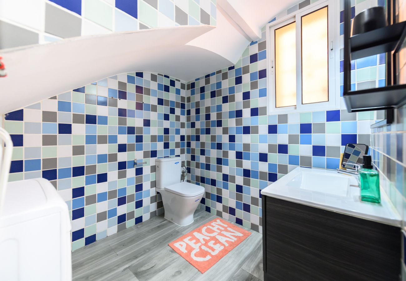 Apartamento en Madrid - M (CAÑ220A) Piso de 2 dormitorios en Tetuán