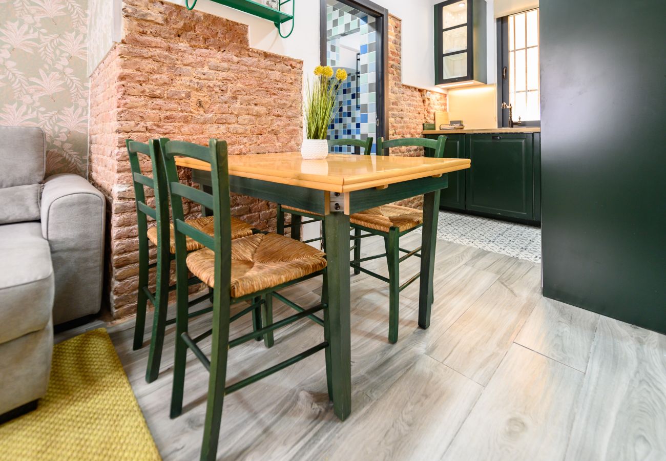 Apartamento en Madrid - M (CAÑ220A) Piso de 2 dormitorios en Tetuán
