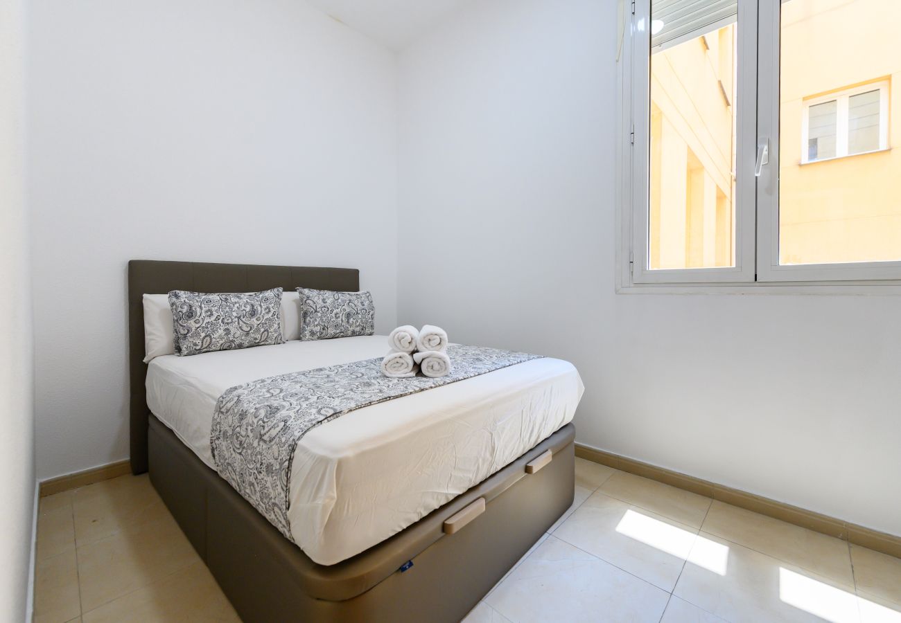 Apartamento en Madrid - M (DIN132F) Piso de 2 dormitorios y 3 baños en el