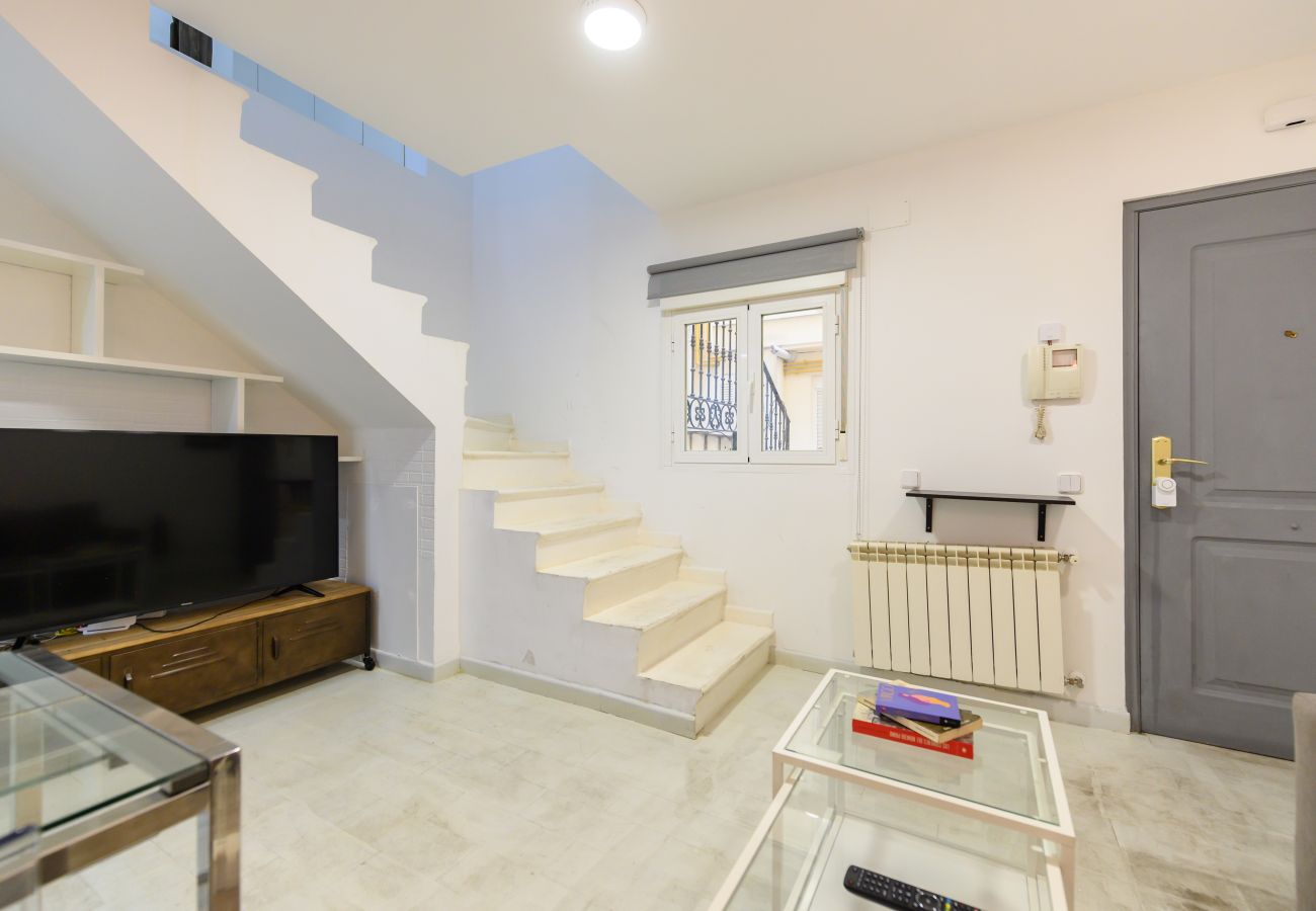 Apartamento en Madrid - M (PRA100C) Piso 2 dormitorios y 2 baños en el cen