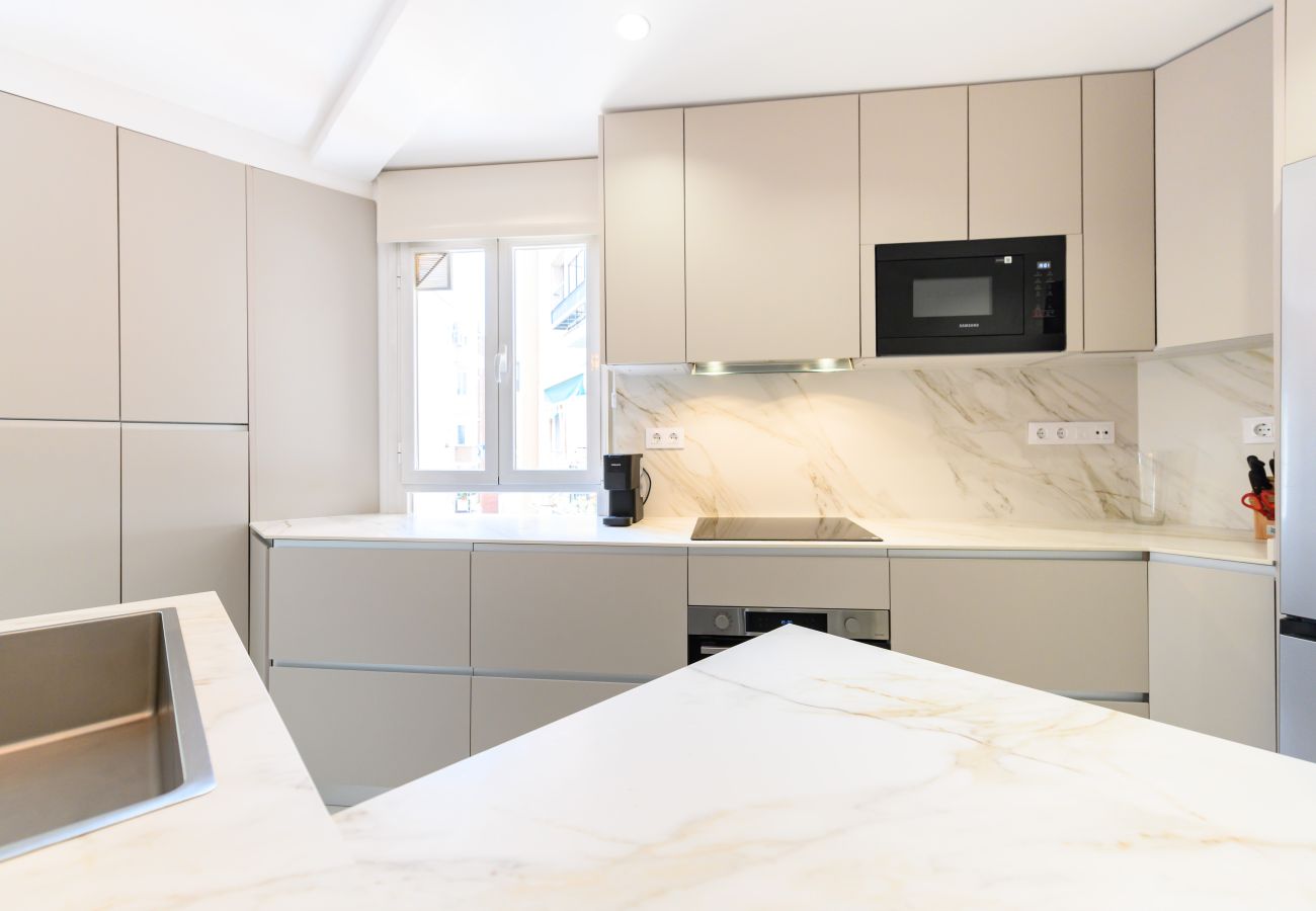 Apartamento en Madrid - M (COL164B) Piso de 2 dormitorios en Chamartín