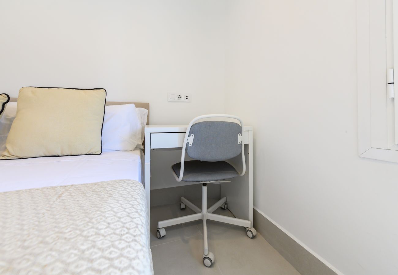 Apartamento en Madrid - M (COL164B) Piso de 2 dormitorios en Chamartín