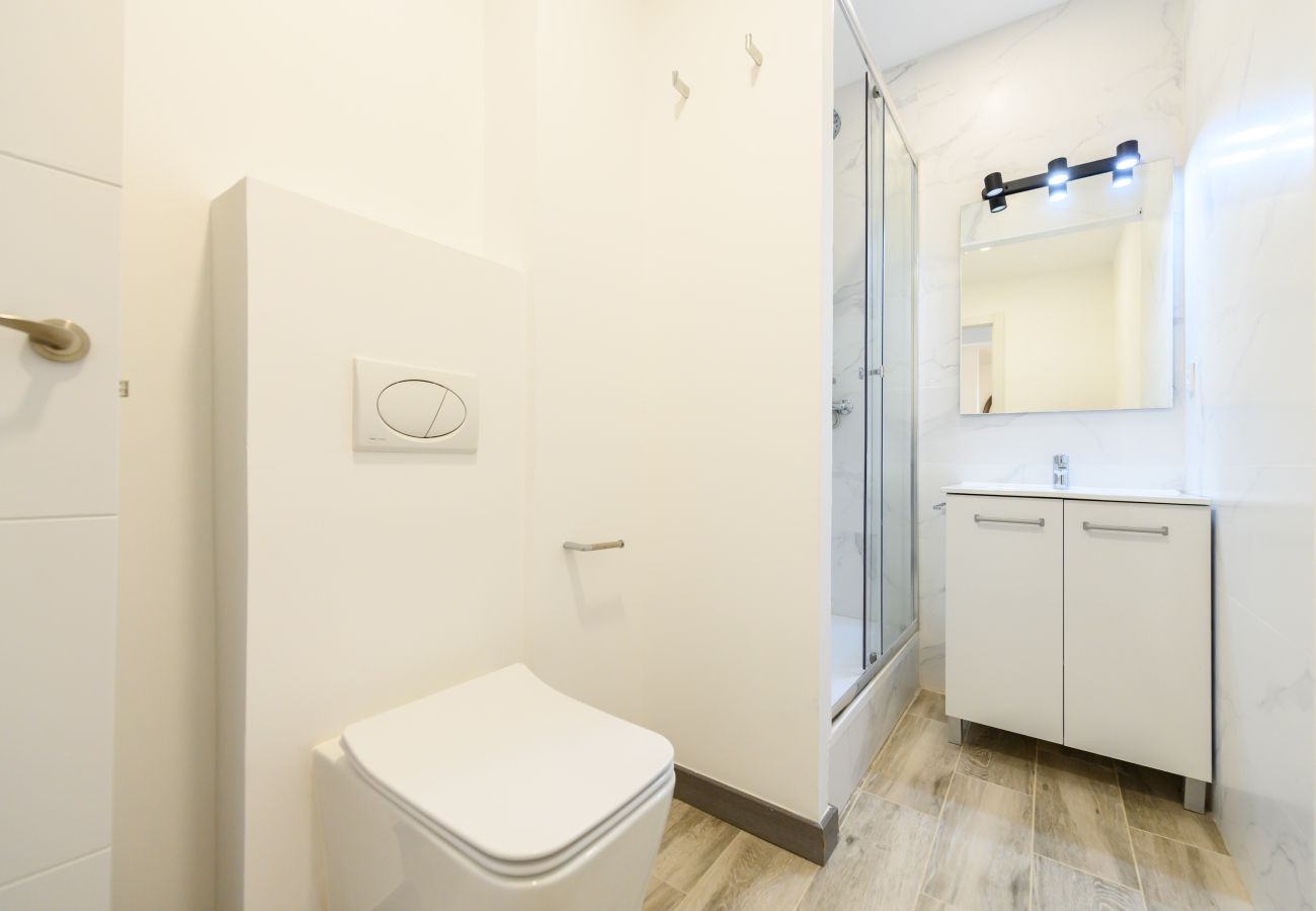 Apartamento en Madrid - M (ABR1710C) Piso de Lujo 2 dormitorios y 2 baños
