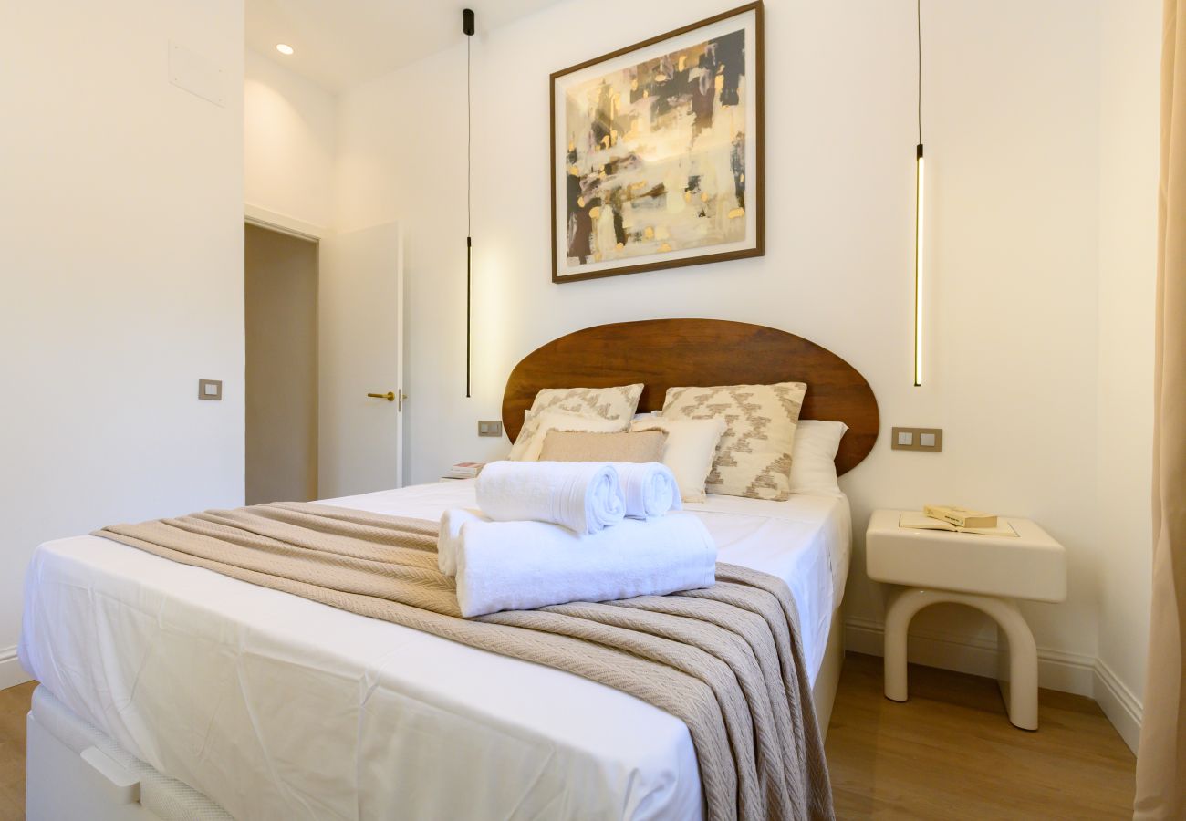 Apartamento en Madrid - M (HER1080C) Piso de 2 dormitorios en el barrio d