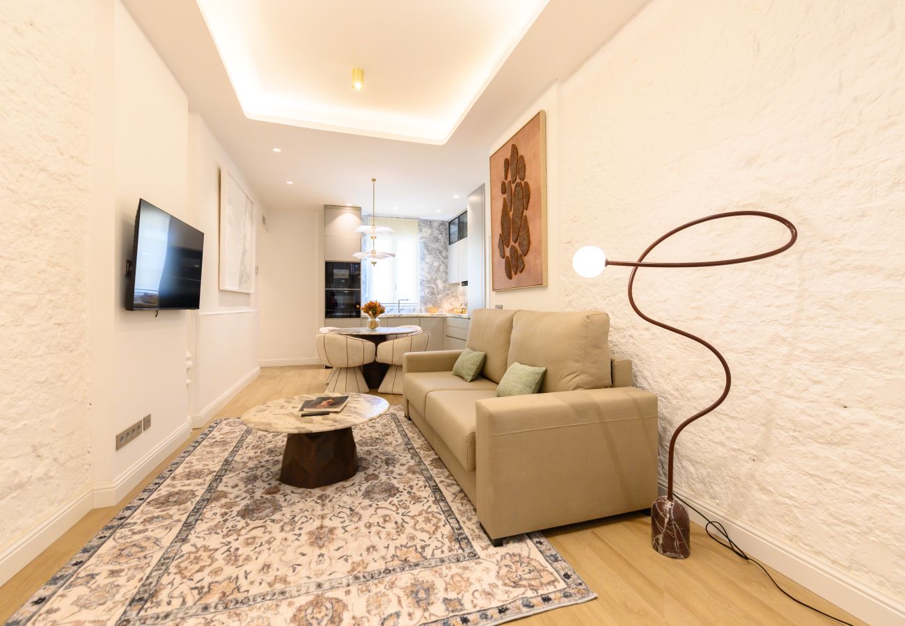 Apartamento en Madrid - M (HER1080C) Piso de 2 dormitorios en el barrio d