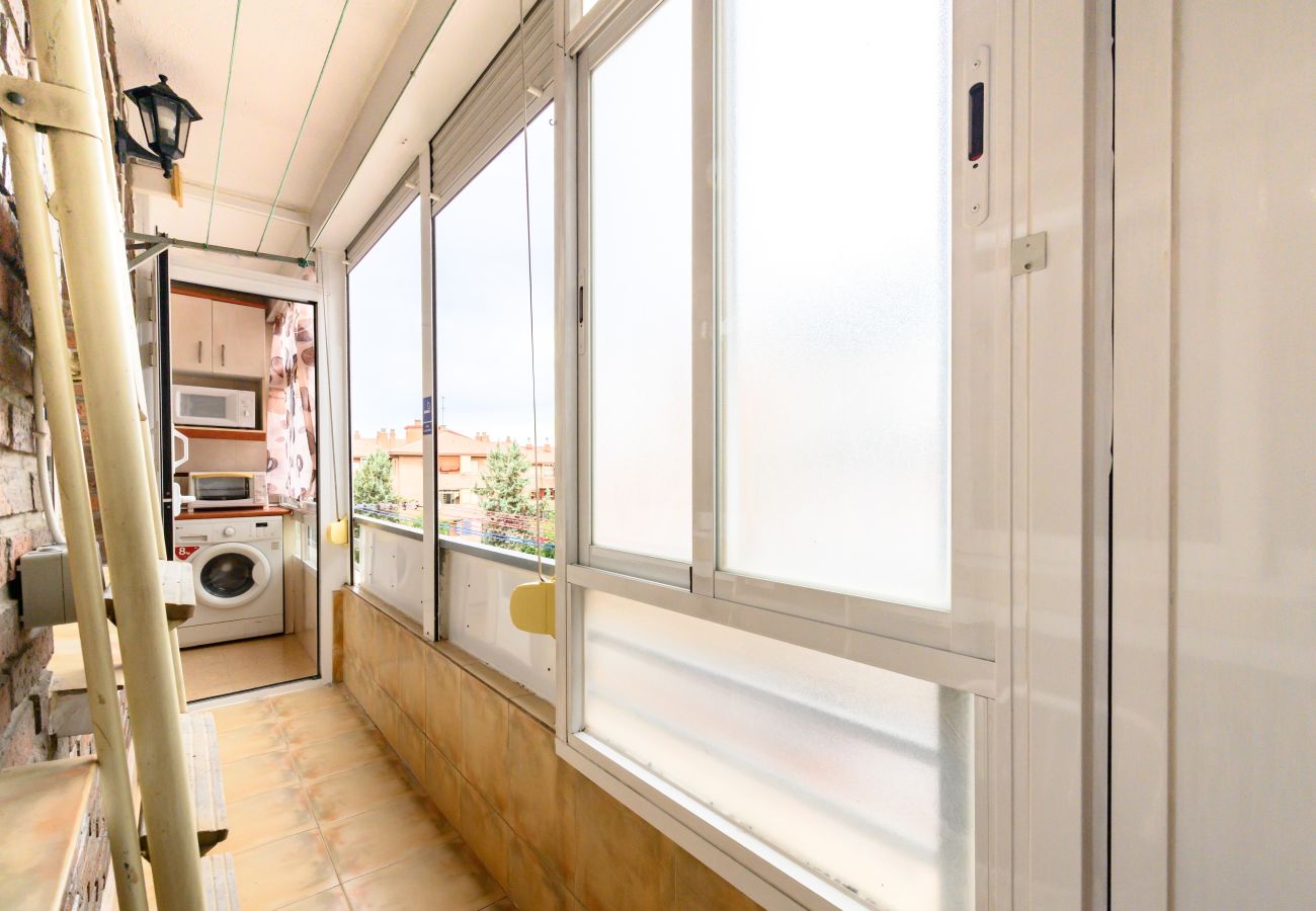 Apartamento en Madrid - M (PAL202B) Piso de 4 dormitorios en Villaverde