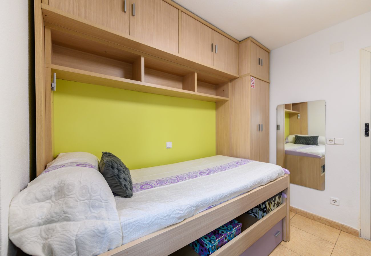 Apartamento en Madrid - M (PAL202B) Piso de 4 dormitorios en Villaverde