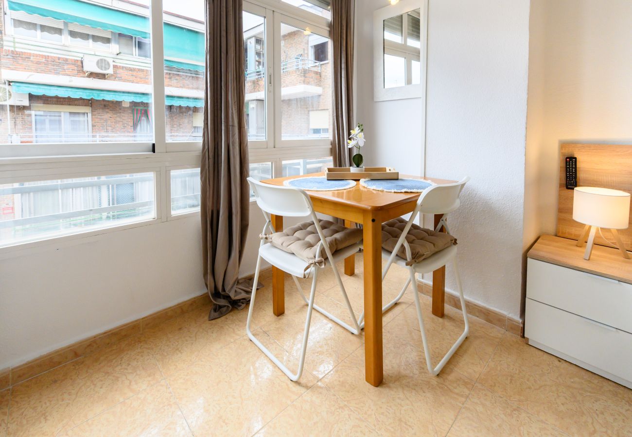 Apartamento en Madrid - M (PAL202B) Piso de 4 dormitorios en Villaverde
