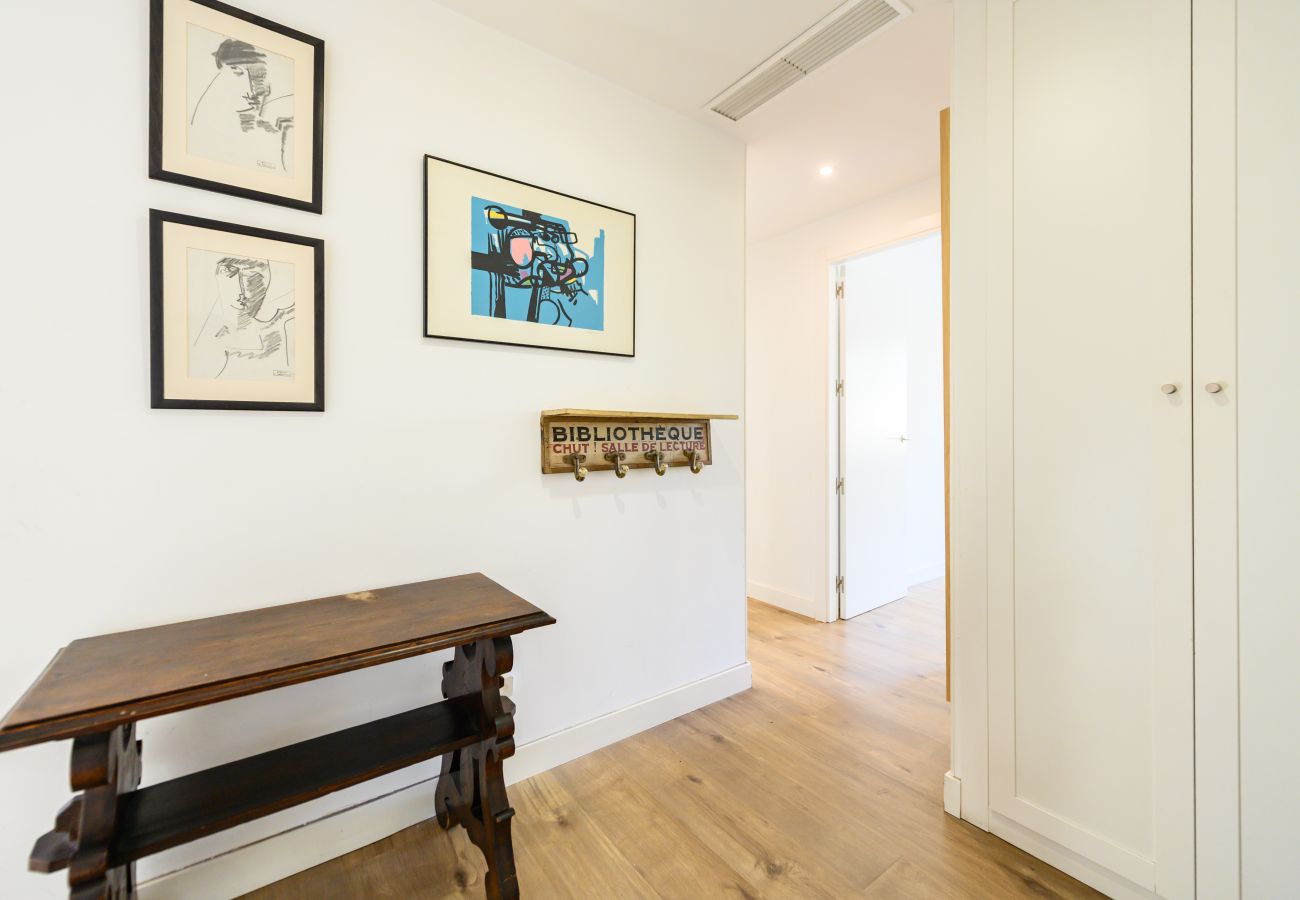 Apartamento en Madrid - M (ASO941B) Piso 3 dormitorios y 2 baños en Ciudad