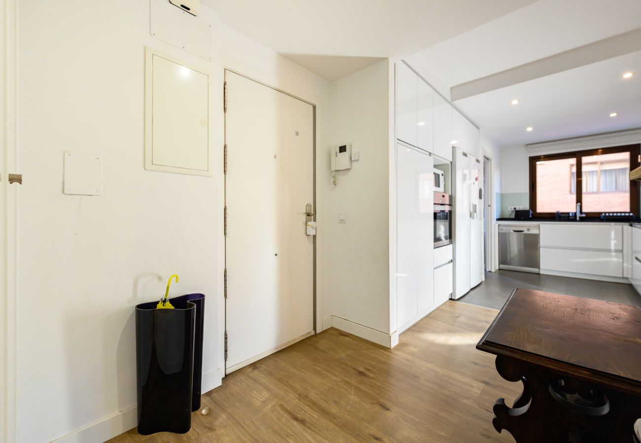 Apartamento en Madrid - M (ASO941B) Piso 3 dormitorios y 2 baños en Ciudad