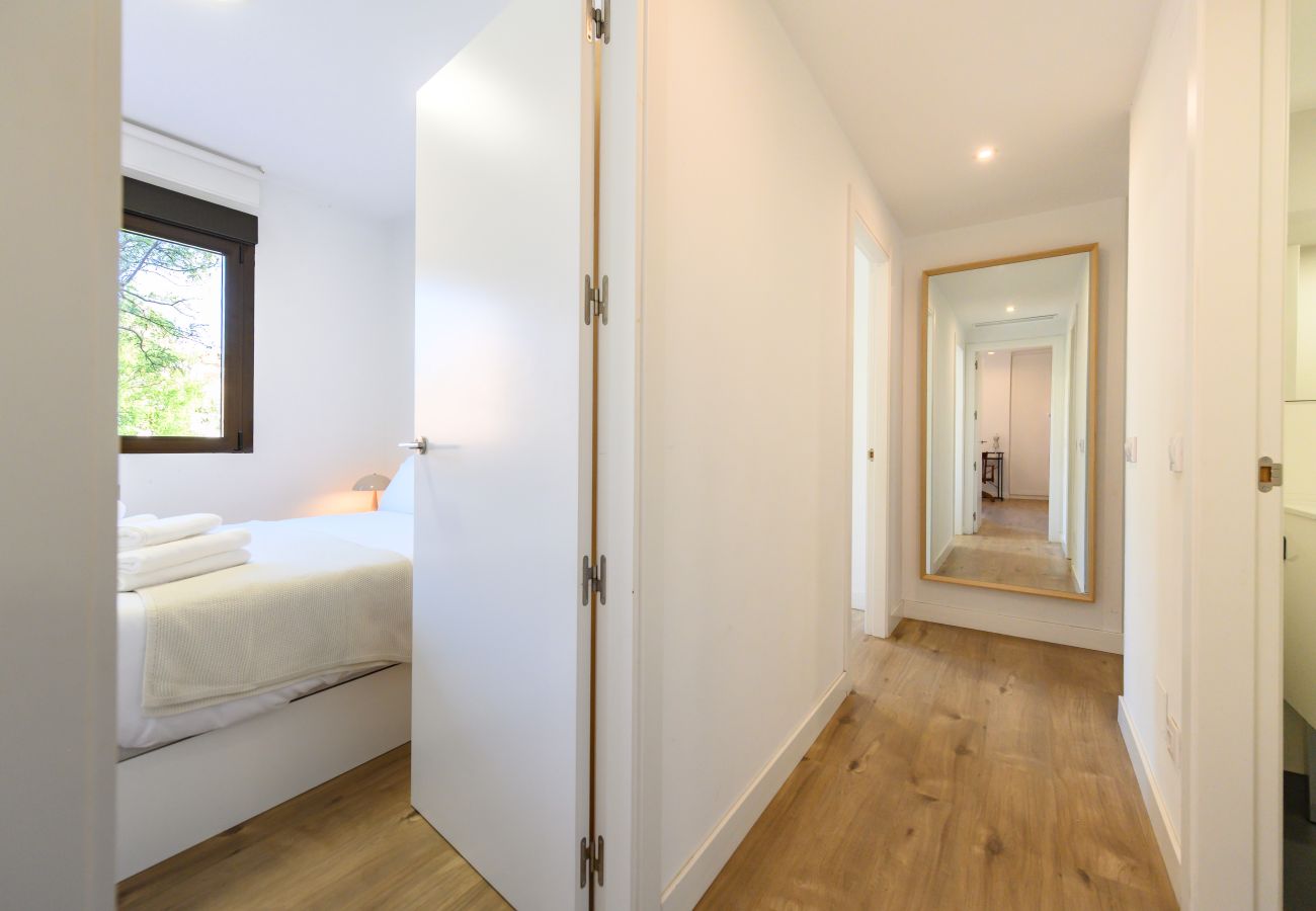 Apartamento en Madrid - M (ASO941B) Piso 3 dormitorios y 2 baños en Ciudad