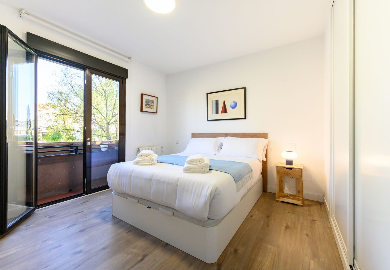 Apartamento en Madrid - M (ASO941B) Piso 3 dormitorios y 2 baños en Ciudad