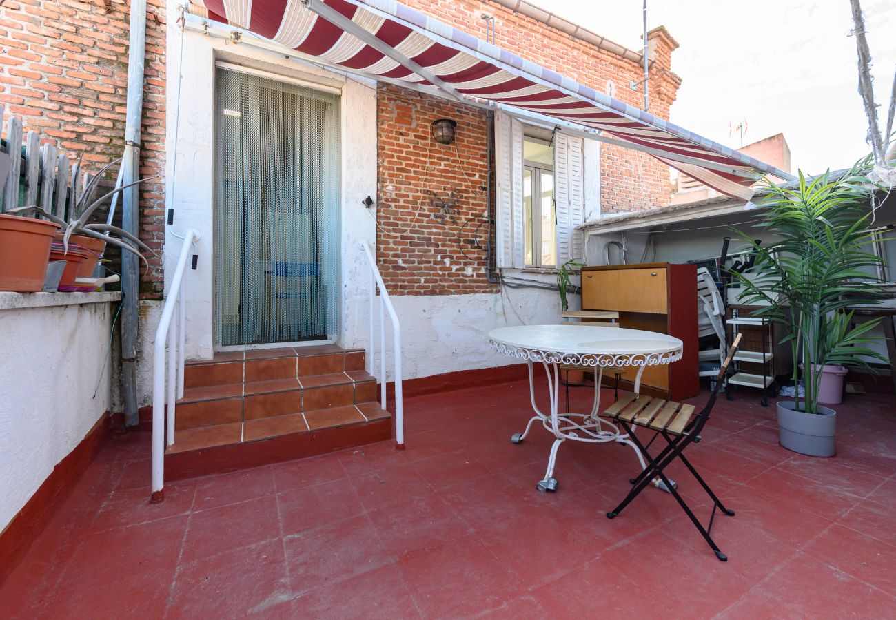 Apartamento en Madrid - M (NSDV1012) Piso de 4 dormitorios en Fuencarral-E