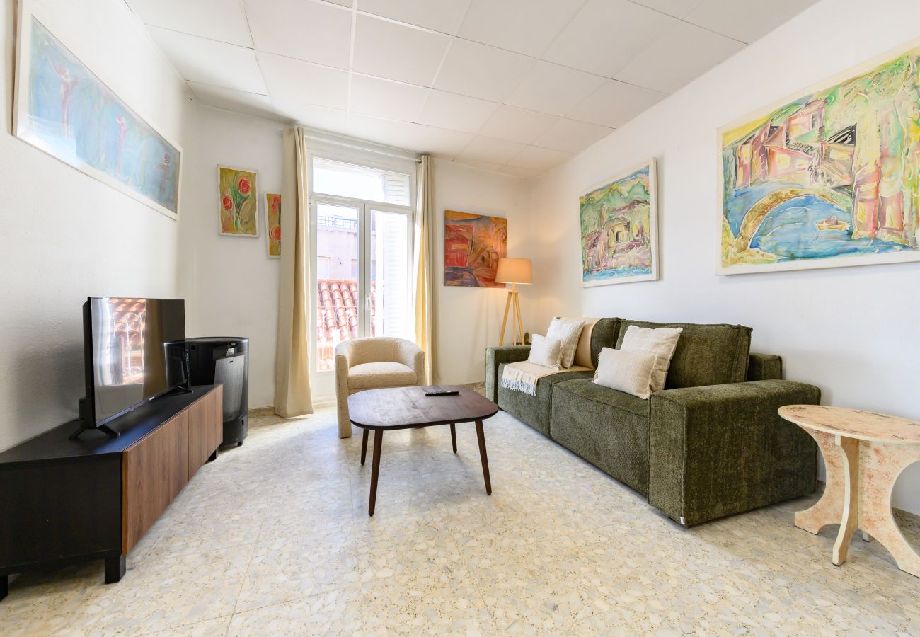 Apartamento en Madrid - M (NSDV1012) Piso de 4 dormitorios en Fuencarral-E
