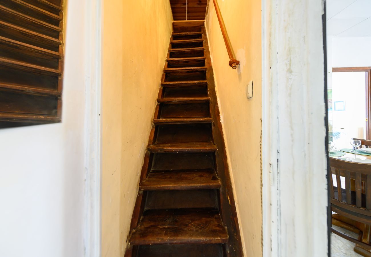 Apartamento en Madrid - M (NSDV1012) Piso de 4 dormitorios en Fuencarral-E