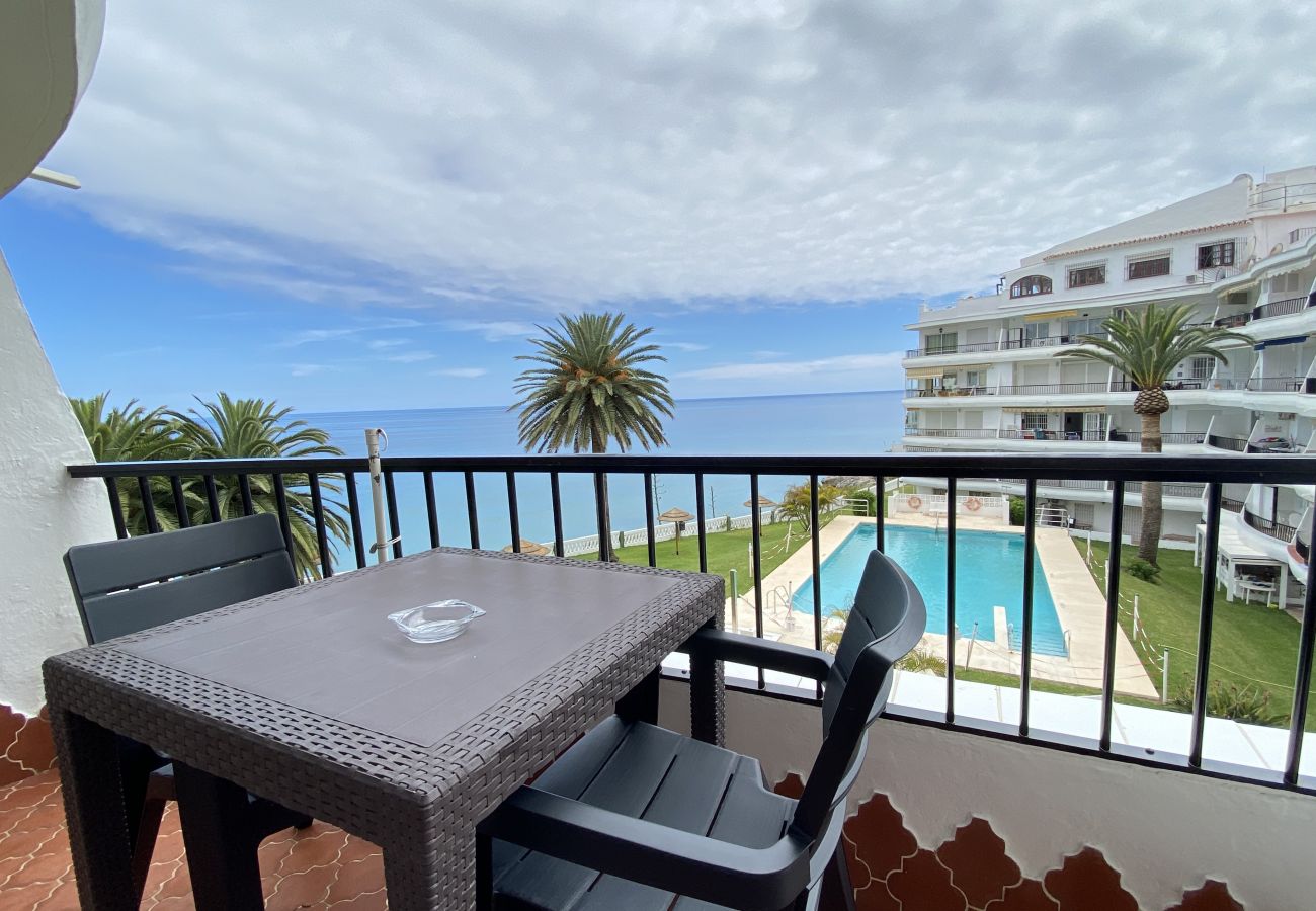 Apartment in Nerja - Apartment for 4 people to 300 m beach