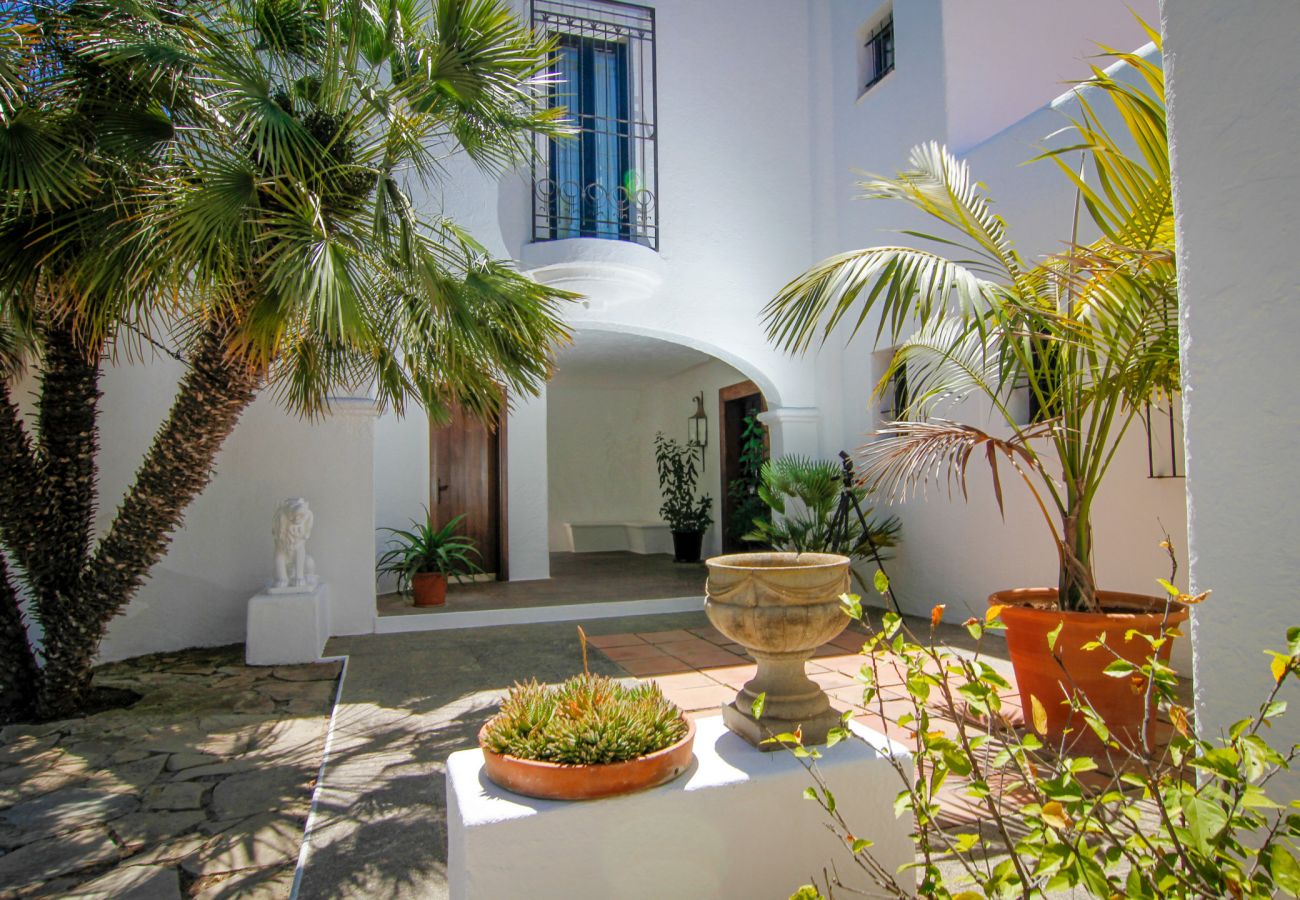 Villa in Ibiza / Eivissa - Villa with swimming pool in Ibiza